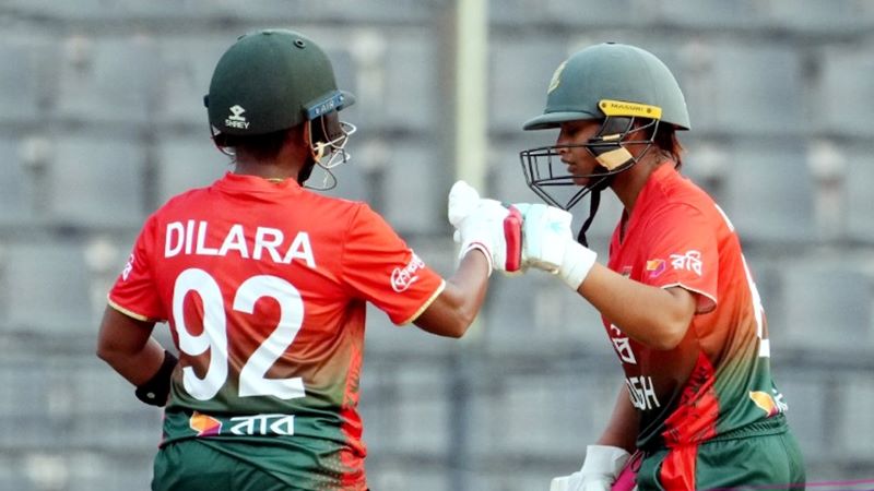 ডজনখানেক সুযোগ পেয়েও হারল বাংলাদেশ!